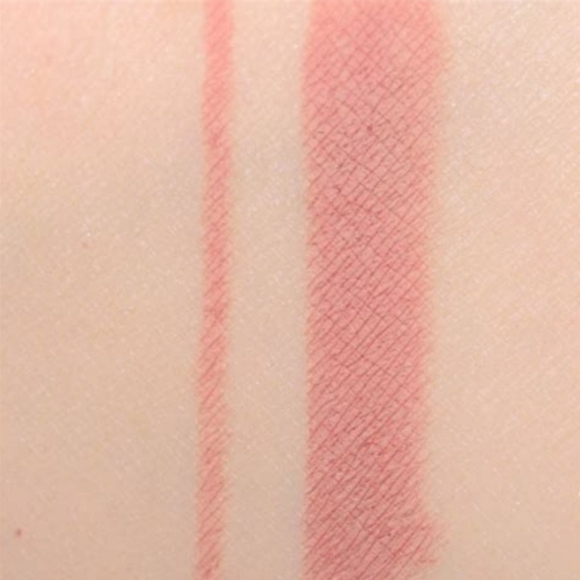 ⭐️ HOST PICK ⭐️ Barbie x ColourPop Golden Beach Lip Duo - Picture 7 of 7